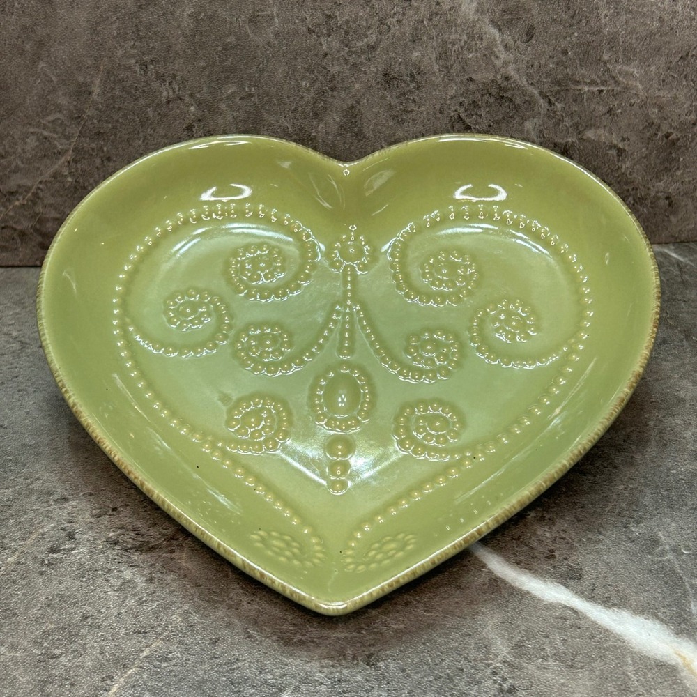 Lenox French Perle Pistachio Green Heart Shaped Bowl Stoneware Scroll Beadwork